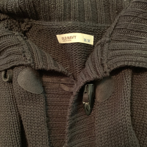 Sweater with toggle buttons - Picture 2 of 3